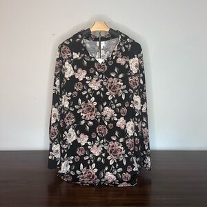 NWT Valentina Floral Xl long sleeve